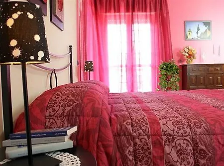 فندق مبيت وإفطار Vesuvio سكافاتي